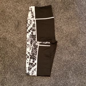 Victoria's Secret VSX High-waisted Cropped Legging